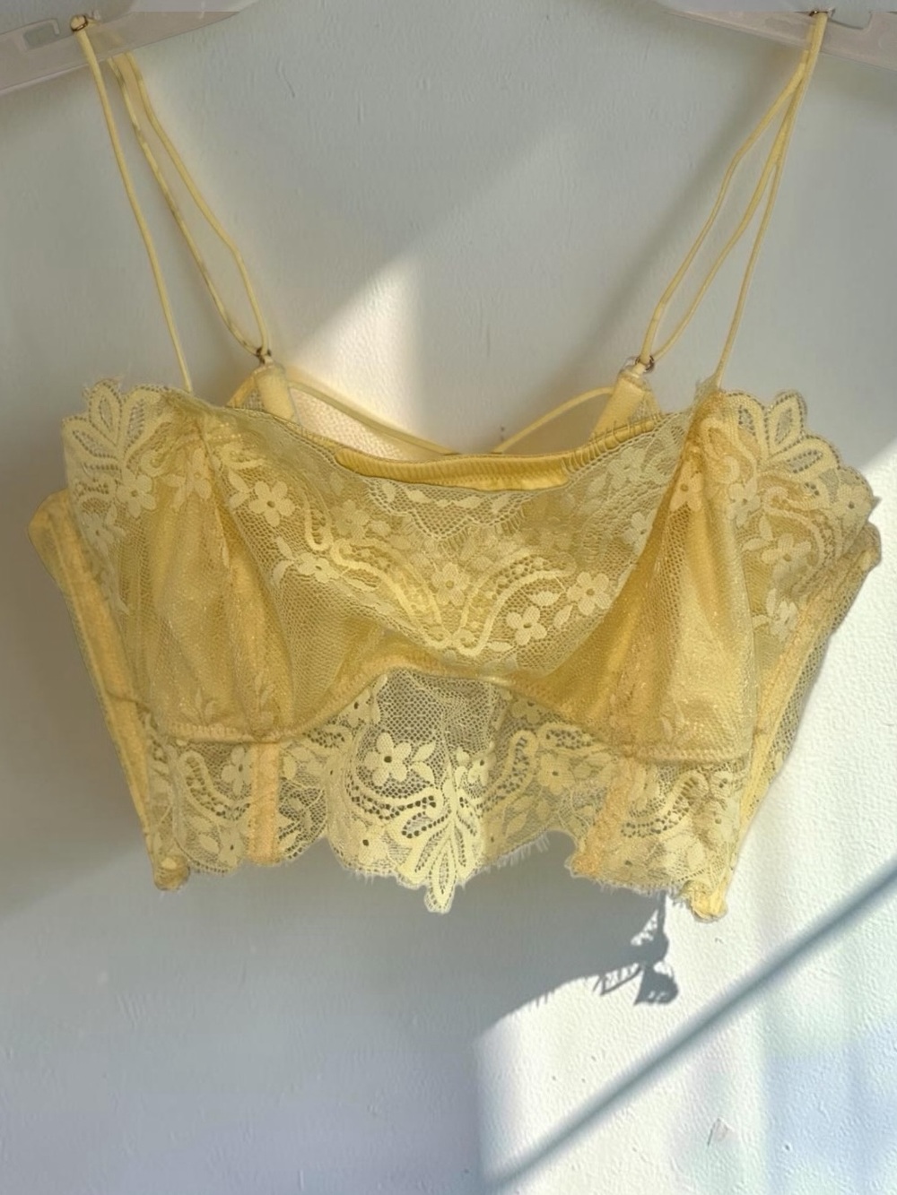 Free People Intimately Charlie Lace Bandeau Bralette – Pale Yellow M Boho
